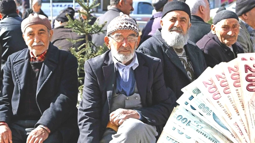 SSK, Bağ-Kur ve Tüm Emekliler Dikkat Tablo Ortaya Çıktı! Emeklilerin Maaş Takvimi Belli Oldu - Resim: 6